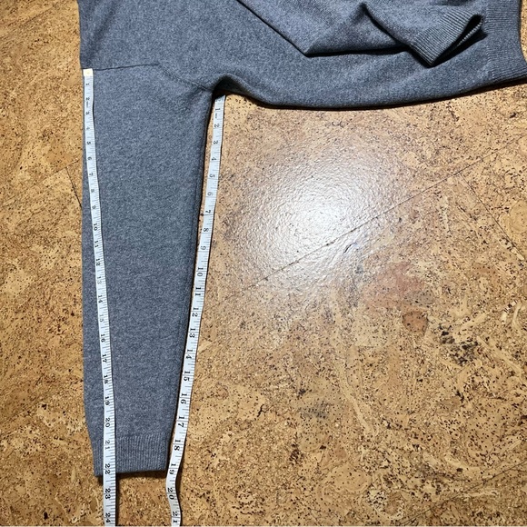 Snow Lotus Vintage Cashmere Button Cardigan In Gray Sz 40 /M/L - Picture 9 of 14